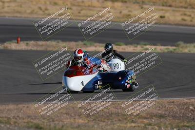 media/Apr-19-2025-AHRMA (Sat) [[3d98ca3309]]/Race/Group 9/Turn 4/